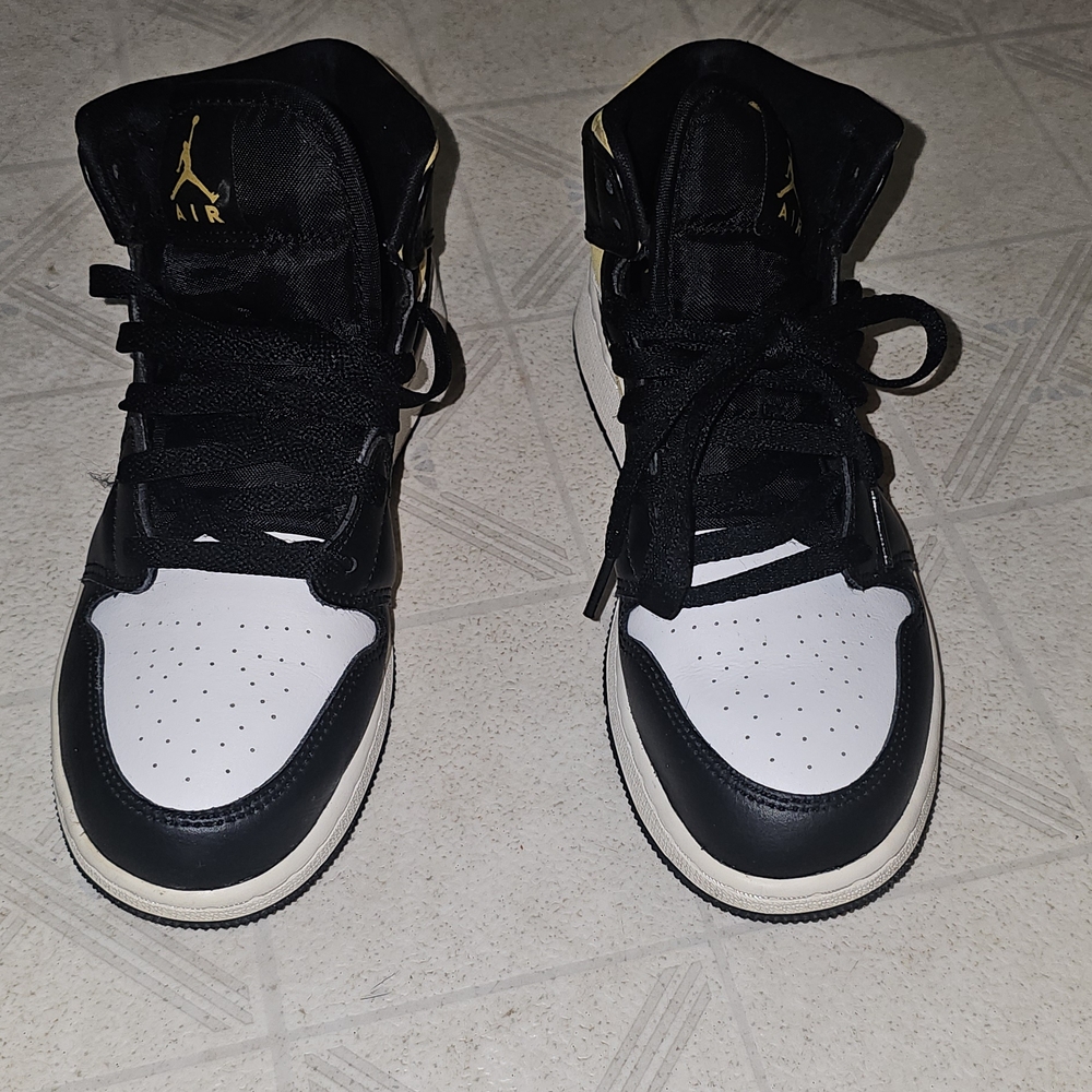 Jordan Kids Sneakers Black and White